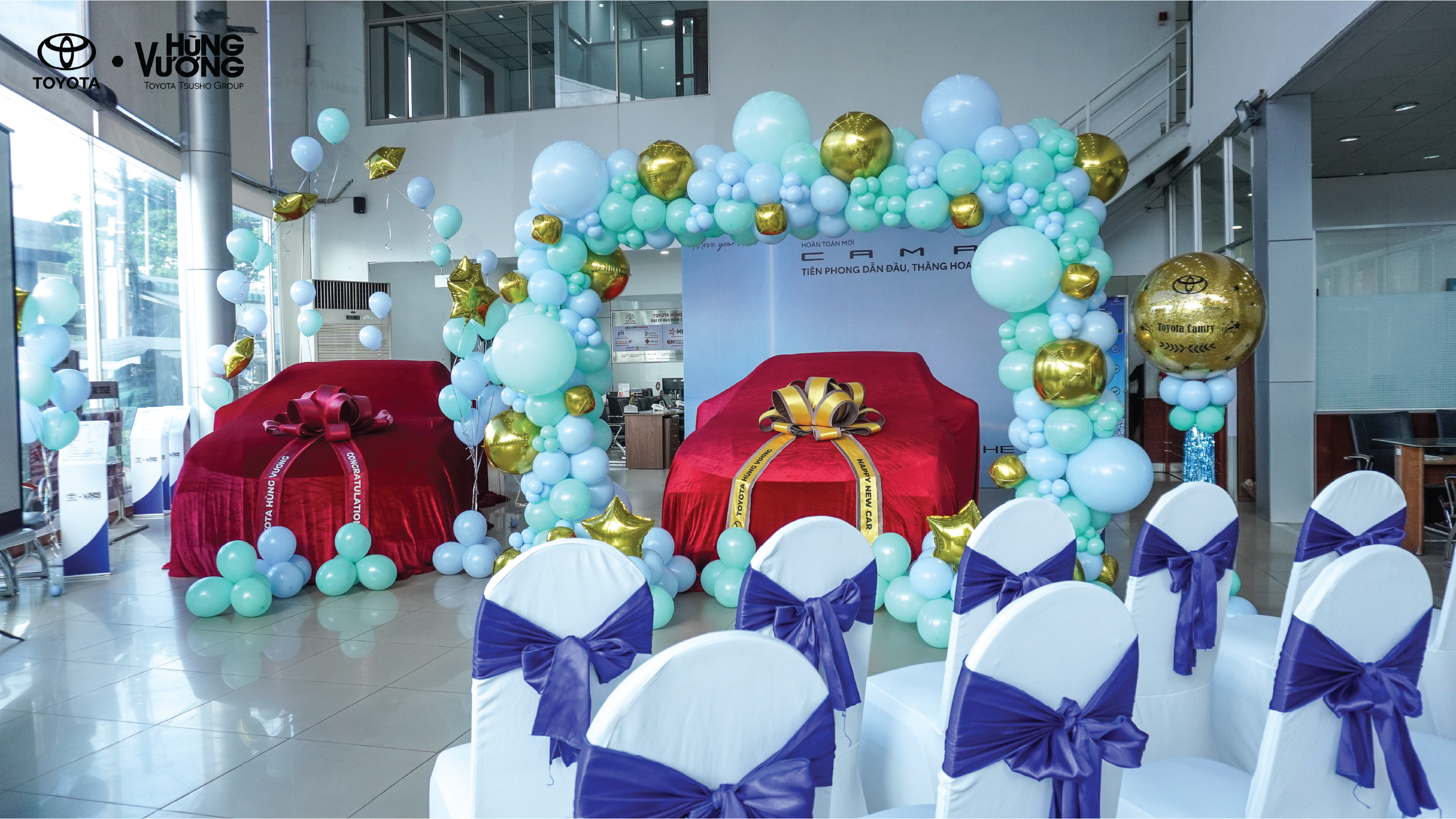 ✨TRẢI NGHIỆM ĐỈNH CAO CÙNG TOYOTA CAMRY HOÀN TOÀN MỚI VÀO GIÁNG SINH TẠI TOYOTA HÙNG VƯƠNG✨
